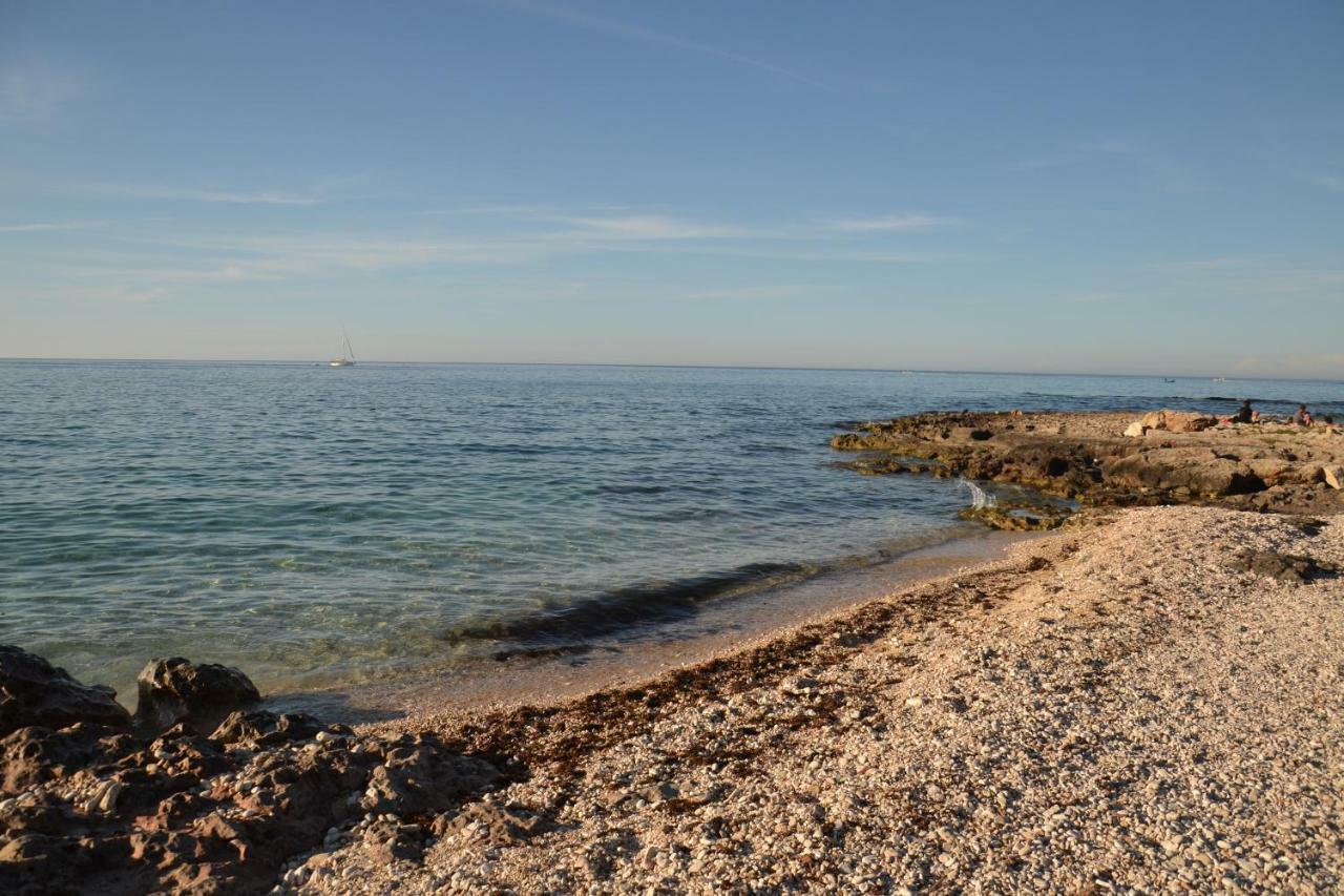 Porto Nuovo Holiday Home โมโนโปลี ภายนอก รูปภาพ