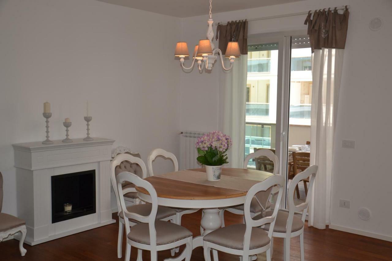 Porto Nuovo Holiday Home โมโนโปลี ภายนอก รูปภาพ